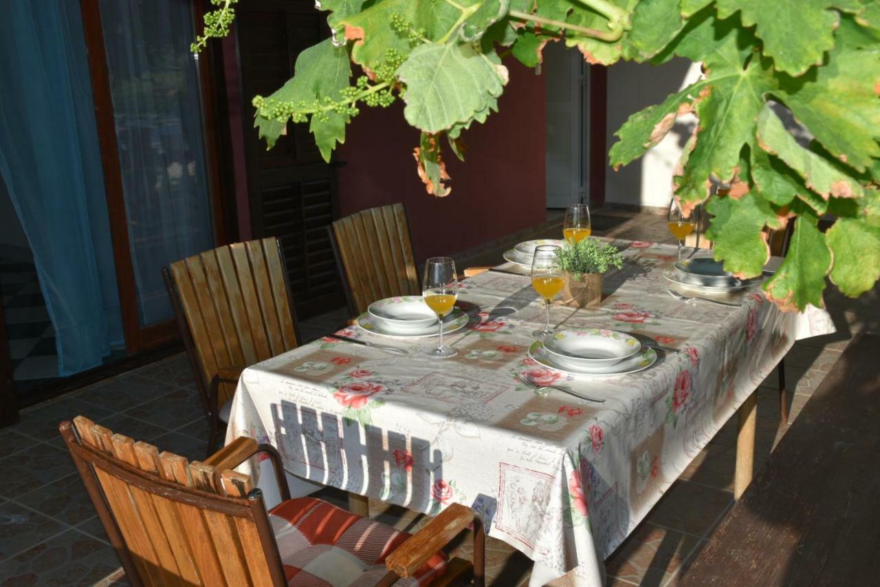Mauro Apartamento Ražanac Exterior foto