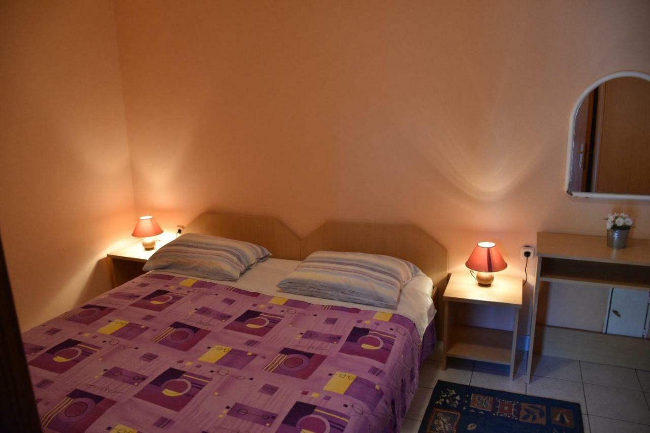 Mauro Apartamento Ražanac Exterior foto