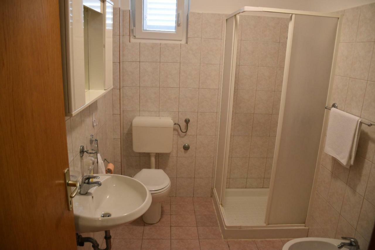 Mauro Apartamento Ražanac Exterior foto