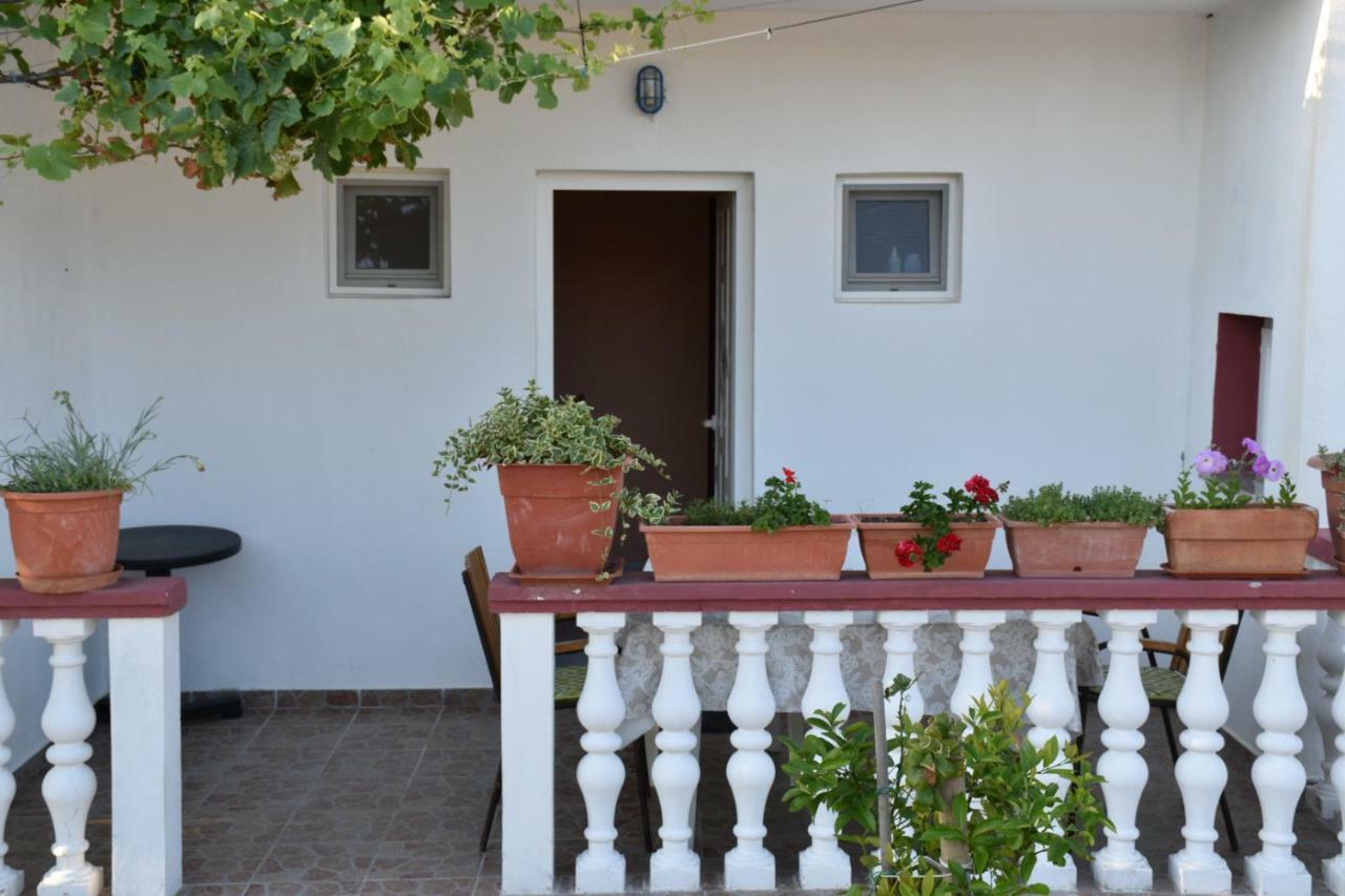 Mauro Apartamento Ražanac Exterior foto